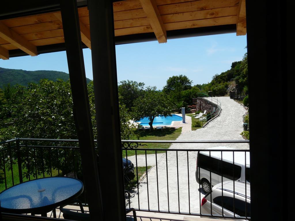 Guest House Jadran Pol Petrovac Exterior foto